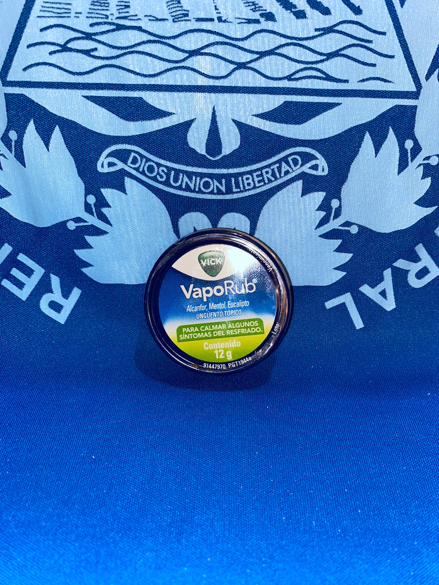 Vaporub cajita